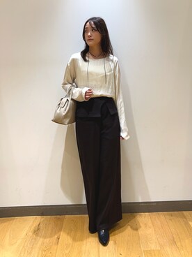 「アイテム（ボストンバッグ、グレー系）」を使った、イケダさん（レディース・166cm）の秋コーディネート