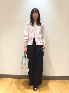 「RODE SKO（ロデスコ）のアイテム」を使った、イケダさん（レディース・166cm）の春コーディネート