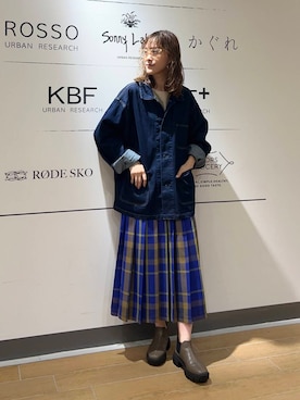 「アイテム（カバーオール）」を使った、イケダさん（レディース・166cm）の秋コーディネート