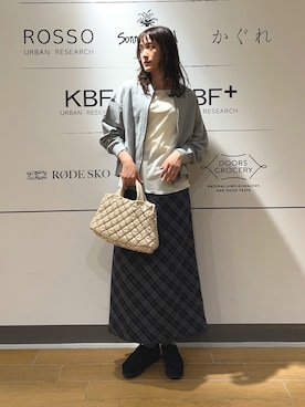「アイテム（スカート）」を使った、イケダさん（レディース・166cm）の秋コーディネート