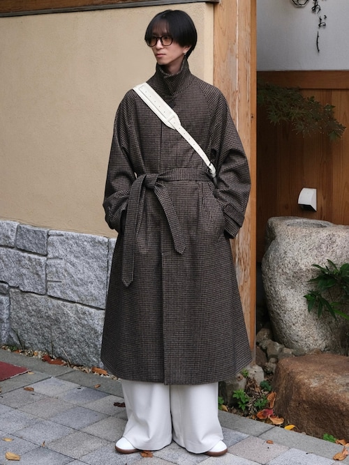 しー｜WYM LIDNMのステンカラーコートを使ったコーディネート - WEAR