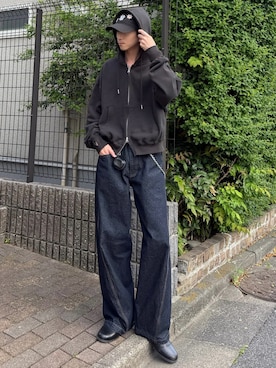 「soerte（ソエルテ）のHeavy weight double zip-up hoodie /ヘビーウェイトダブルジップフーディー（パーカー、ブラック系）」を使った、しーさん（メンズ・177cm）の春コーディネート