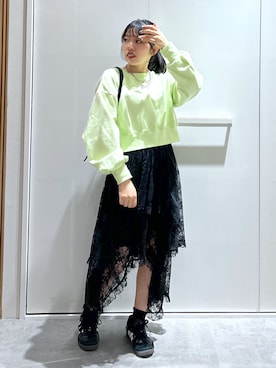 「FREE'S MART（フリーズマート）のアイテム（スウェット）」を使った、kotomiさん（レディース・156cm）の春コーディネート