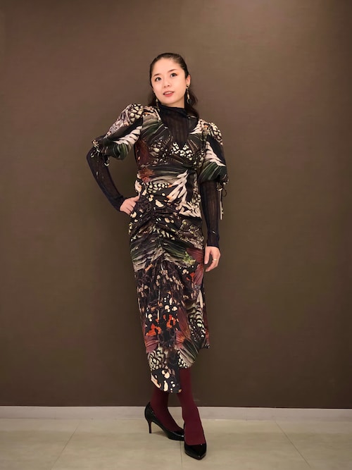 セール】SAFIYA GENE BUTTERFLY PRINT MAXI DRESS | SAFIYA GENE