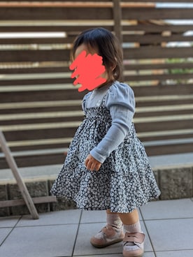 「petit main（プティマイン）のアイテム（スカート）」を使った、ちえさん（キッズ・80cm）の春コーディネート