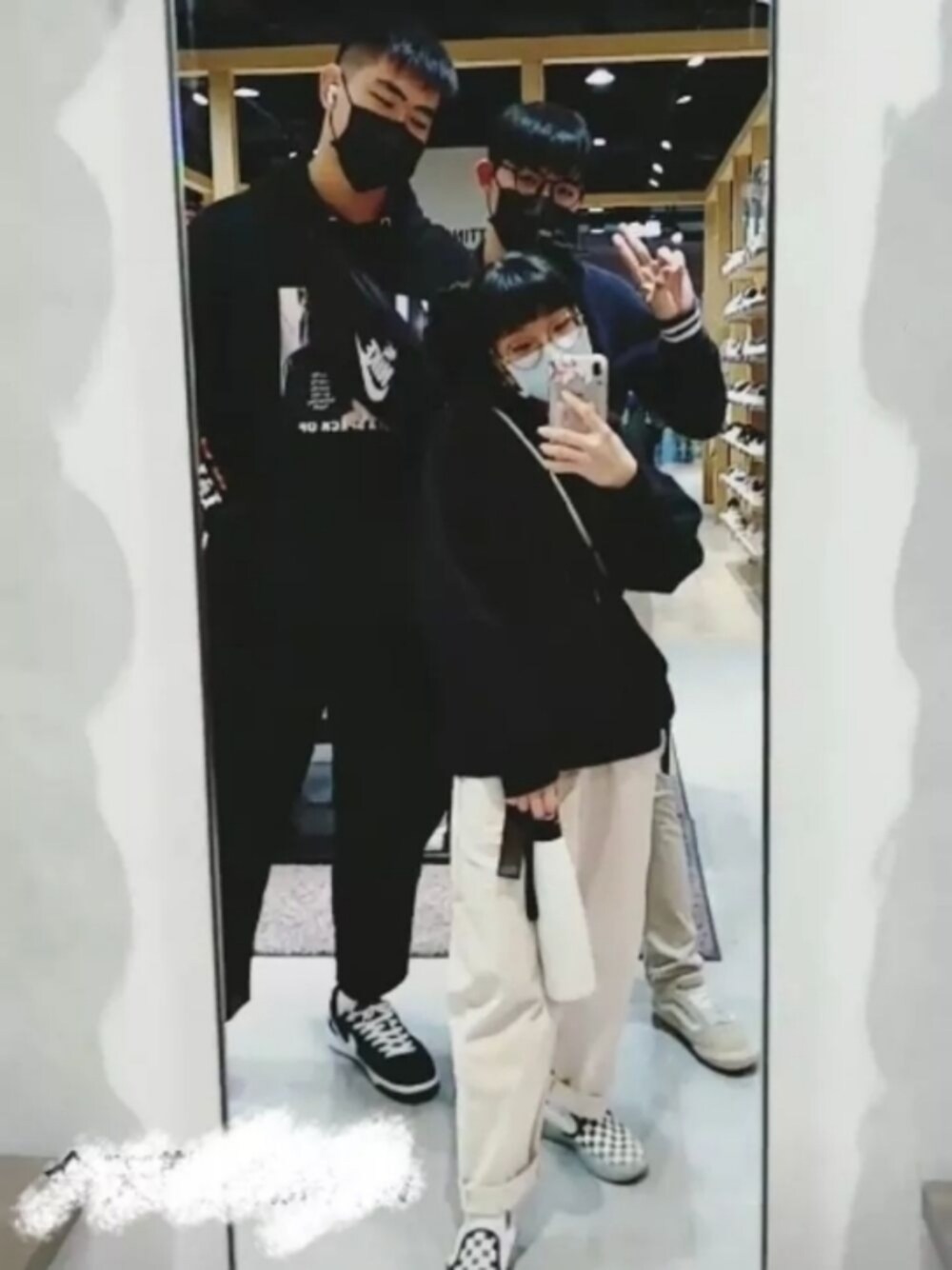 「winter、black、149cm、149cmコーデ」｜「VANSのアイテム（スリッポン、その他）」を使った、うさぎ🐰さん（レディース・149cm）の夏コーディネートの1枚目の写真