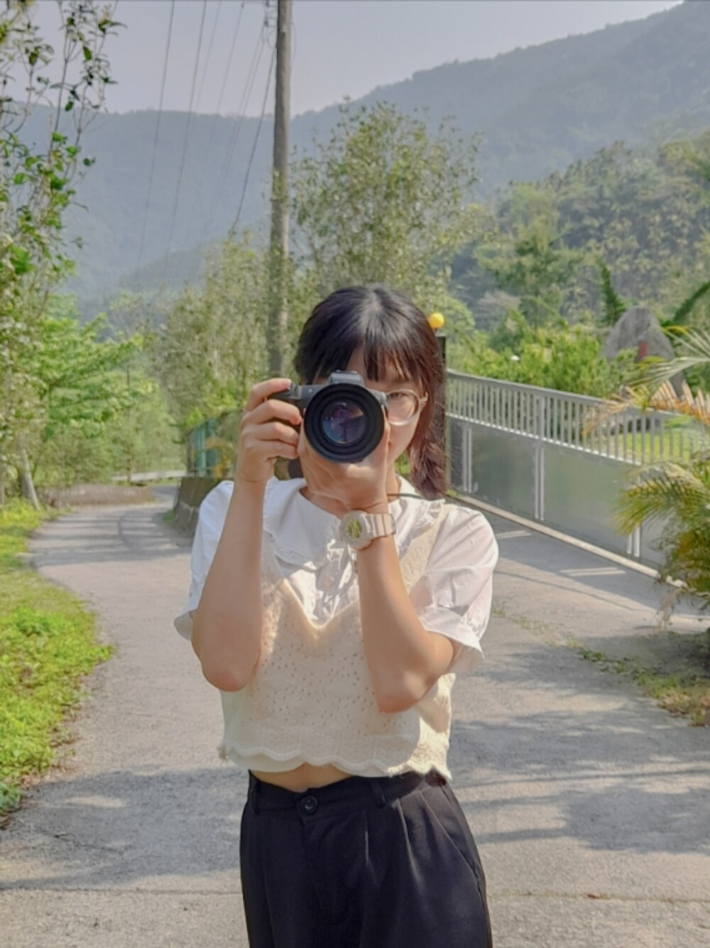 「なつこーで、camping、夏、領片襯衫」｜「no brandのアイテム（スラックス、ブラック系）」を使った、うさぎ🐰さん（レディース・147cm）の春コーディネートの1枚目の写真