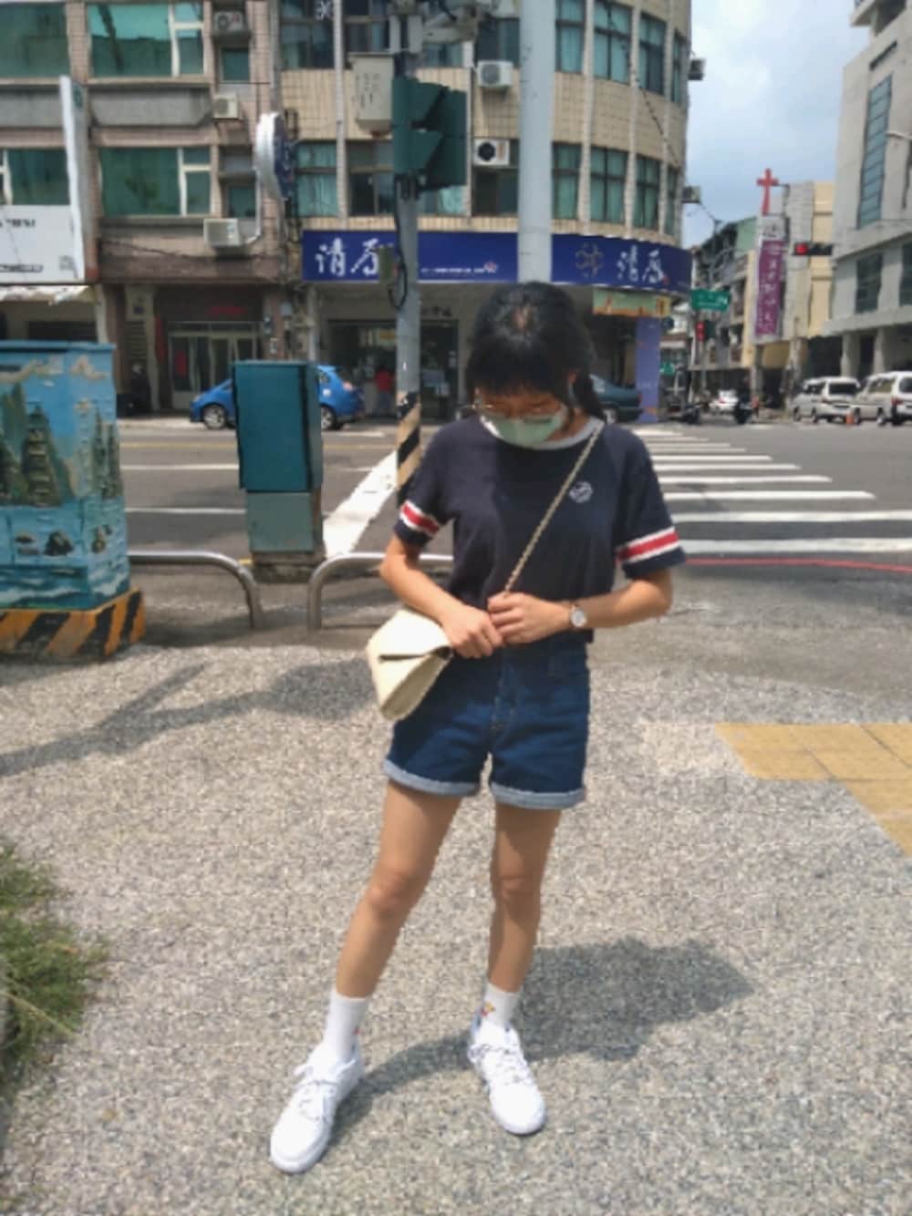 「GUのアイテム（Tシャツ/カットソー、その他）」を使った、うさぎ🐰さん（レディース・149cm）の秋コーディネートの1枚目の写真