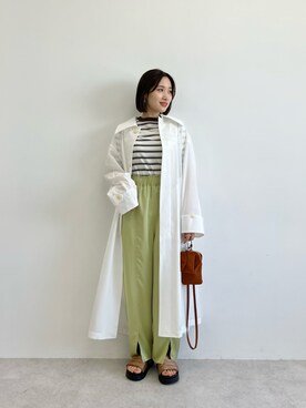 「アイテム（ステンカラーコート、ホワイト系）」を使った、Miku Sugimotoさん（レディース・158cm）の春コーディネート