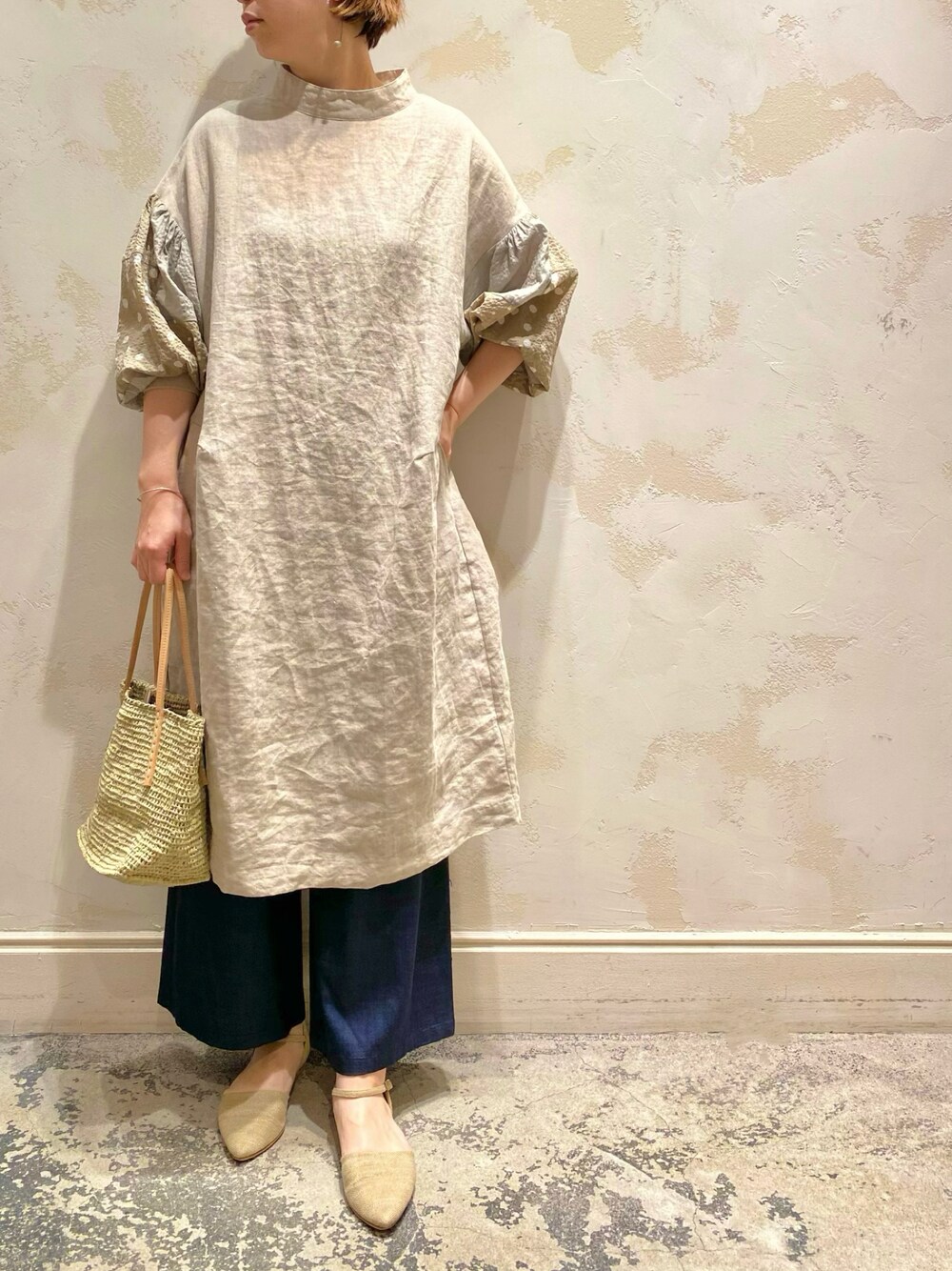 BEARDSLEY(ビアズリー)の「袖パフワンピース(ワンピース)」 - WEAR BEARDSLEY(ビアズリー)の「袖パフワンピース(ワンピース)」 - WEAR