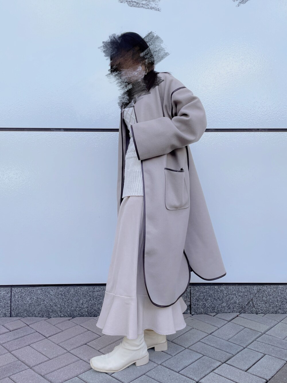 「haushcaのアイテム（ブーツ、ホワイト系）」を使った、ピヨ豆さん（レディース・158cm）の冬コーディネートの1枚目の写真