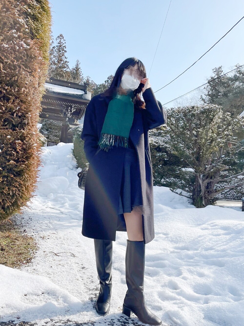 「N.（N. Natural Beauty Basic）のアイテム（ノーカラーコート、ブラック系）」を使った、ピヨ豆さん（レディース・158cm）の冬コーディネートの1枚目の写真