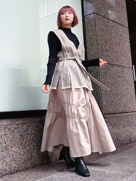 まりえってぃ【個性派マニッシュ】さんの「【STYLE4】シャーリングタフタスカート」を使ったコーディネート