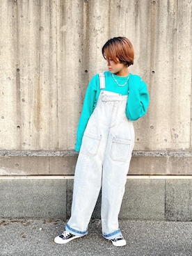 「w closet（ダブルクローゼット）のアイテム（オールインワン・サロペット）」を使った、ohmori anzuさん（レディース・154cm）の冬コーディネート