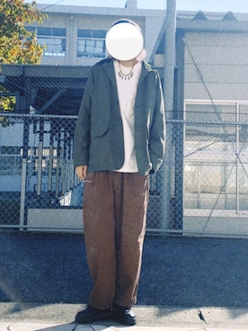 「シンフルコーデ」｜「アイテム（ミリタリージャケット）」を使った、なりiさん（メンズ・180cm）の秋コーディネート