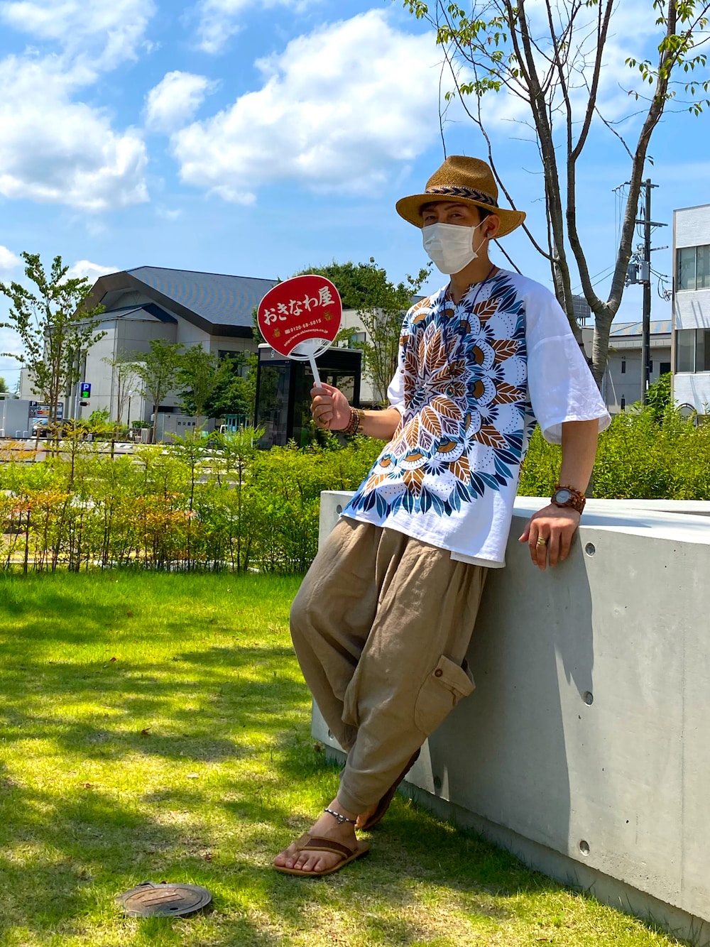 「エスニック」｜「チャイハネのアイテム（ハット、ベージュ系）」を使った、タキナオ🐓さん（メンズ・170cm）の夏コーディネートの1枚目の写真