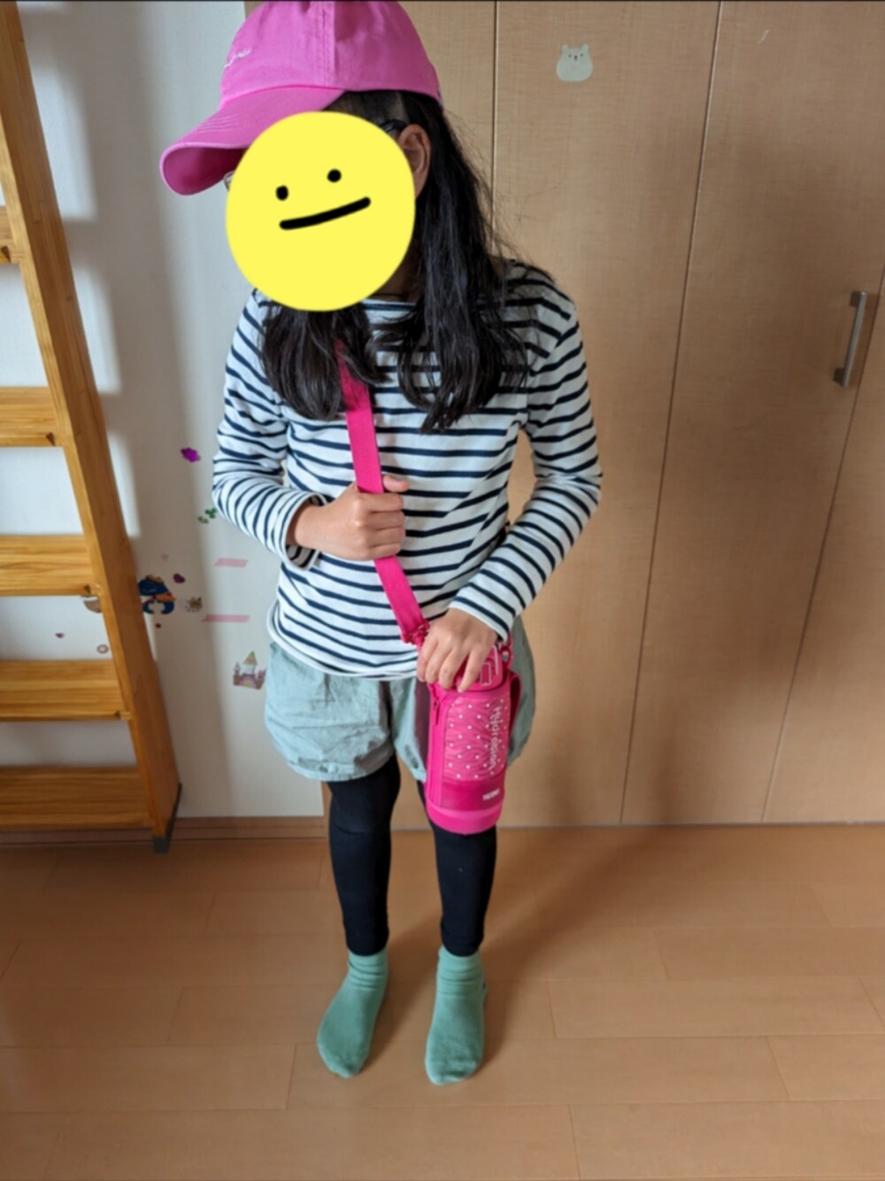 「ロンT」｜「THERMOSのアイテム（水筒、ピンク系）」を使った、popotan724さん（キッズ・133cm）の夏コーディネートの1枚目の写真