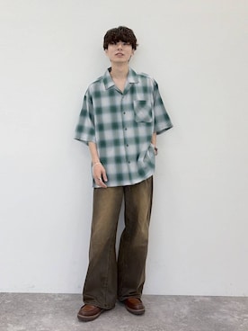 「niko and...（ニコアンド）のCOOLMAX ライトエクストラワイドデニム　LIGHT EXTRA WIDE DENIM　[niko and ...JEANS]（デニムパンツ、グレー系）」を使った、daikinikoandさん（メンズ・169cm）の春コーディネート
