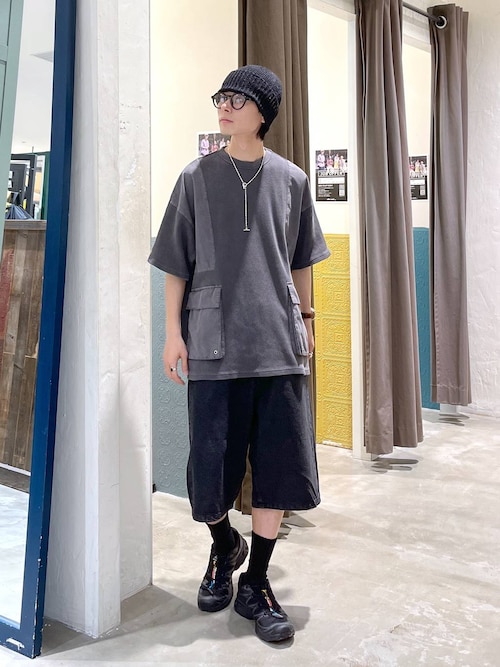 ワイド5ポケットデニムショートパンツ　バギーデニムショーツ