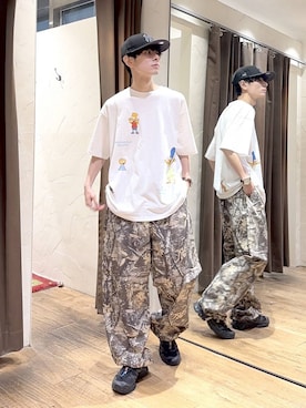 「niko and...（ニコアンド）のカモプリントワイドパンツ（その他パンツ、その他）」を使った、daikinikoandさん（メンズ・169cm）の夏コーディネート