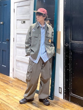 「アイテム（ミリタリージャケット）」を使った、daikinikoandさん（メンズ・169cm）の秋コーディネート