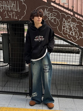 「アイテム（サンダル）」を使った、daikinikoandさん（メンズ・169cm・20代）の冬コーディネート