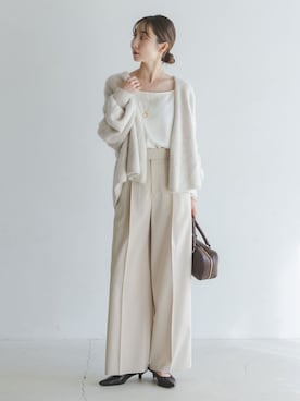 「アイテム（ボストンバッグ）」を使った、Rinaさん（レディース・164cm）の秋コーディネート