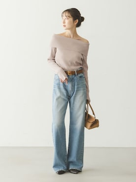 「アイテム（ボストンバッグ）」を使った、Rinaさん（レディース・164cm）の秋コーディネート