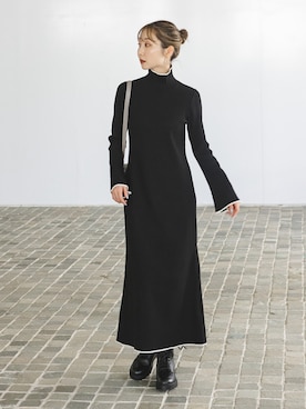 「FABIO RUSCONI（ファビオルスコーニ）のアイテム（ブーツ）」を使った、Rinaさん（レディース・164cm）の秋コーディネート