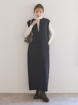 「FABIO RUSCONI（ファビオルスコーニ）のアイテム（ブーツ）」を使った、Rinaさん（レディース・164cm）の冬コーディネート