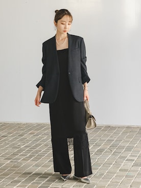 「アイテム（ノーカラージャケット）」を使った、Rinaさん（レディース・164cm）の秋コーディネート