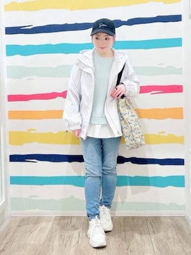 「SHOO・LA・RUE（シューラルー）の【SHOO・LA・RUE DENIM】毎日使いたくなる ストレッチデニムスキニーパンツ（デニムパンツ、ブルー系）」を使った、Peeさん（レディース・150cm）の冬コーディネート