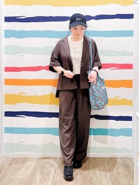 「SHOO・LA・RUE（シューラルー）のラタプリントトートバッグ（トートバッグ、ブルー系）」を使った、Peeさん（レディース・150cm）の春コーディネート