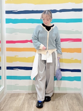「アイテム（ショルダーバッグ、パープル系）」を使った、Peeさん（レディース・150cm）の春コーディネート