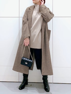 「LAKOLE（ラコレ）のアイテム（チェスターコート）」を使った、yun..さん（レディース・160cm）の秋コーディネート
