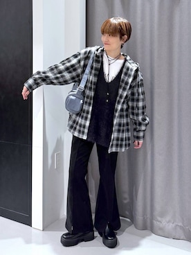 「アイテム（チョーカー）」を使った、yun..さん（レディース・160cm・40代）の秋コーディネート