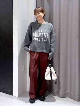 「LAKOLE（ラコレ）の裏起毛タックイージーパンツ / 591128（スラックス）」を使った、yun..さん（レディース・160cm）の秋コーディネート