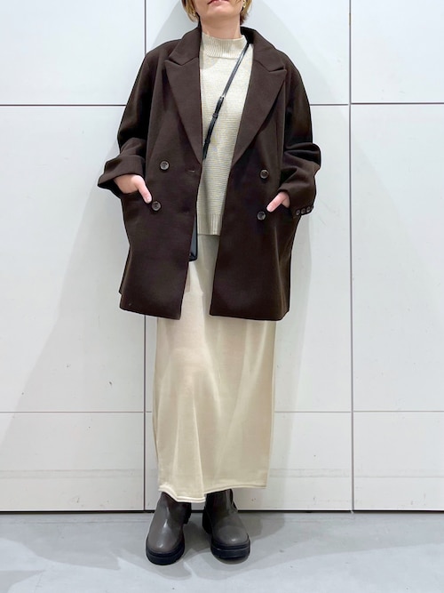 LAKOLE 越谷レイクタウン店yun..さんのテーラードジャケットを使った