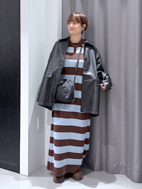 「アイテム（ステンカラーコート）」を使った、yun..さん（レディース・160cm・40代）の秋コーディネート