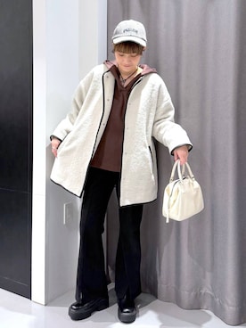 「アイテム（キャップ）」を使った、yun..さん（レディース・160cm・40代）の秋コーディネート