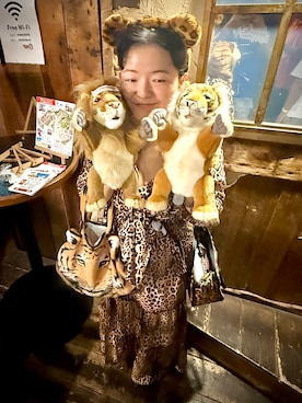 「アイテム（おもちゃ）」を使った、💙Blue Leopard🐆さん（レディース・156cm）の秋コーディネート