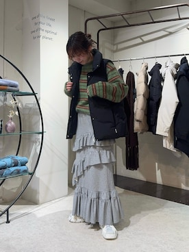 「アイテム（ダウンベスト）」を使った、tsuさん（レディース・163cm）の冬コーディネート