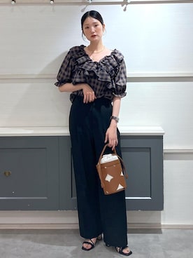 「アイテム（ピアス（両耳用））」を使った、mikusonvisさん（レディース・168cm）の秋コーディネート