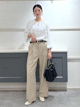 「アイテム（スラックス）」を使った、mikusonvisさん（レディース・168cm・30代）の秋コーディネート