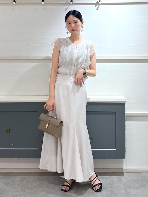 新品　VIS 【洗える】シアーラッフルブラウス VIS｜【洗える】シアーラッフルブラウス | Rakuten Fashion(楽天