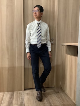 「TOKYO SHIRTS（トウキョウシャツ）の【吸水速乾】 形態安定ノンアイロン ボタンダウン 長袖ビジネスワイシャツ（ビジネスシャツ、イエロー系）」を使った、TOKYOSHIRTSららぽーと安城店さん（メンズ・172cm）の夏コーディネート