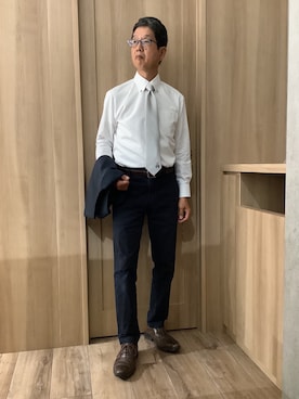 「アイテム（ビジネスシャツ、ホワイト系）」を使った、TOKYOSHIRTSららぽーと安城店さん（メンズ・172cm）の秋コーディネート