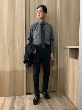 「TOKYO SHIRTS（トウキョウシャツ）の【超形態安定】 形態安定ノンアイロン ワイド 長袖ビジネスワイシャツ（ビジネスシャツ、グレー系）」を使った、TOKYOSHIRTSららぽーと安城店さん（メンズ・172cm）の秋コーディネート