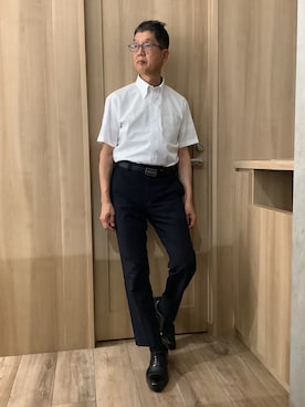 「TOKYO SHIRTS（トウキョウシャツ）の【吸水速乾】 形態安定ノンアイロン ボタンダウン 半袖ビジネスワイシャツ（ビジネスシャツ、ホワイト系）」を使った、TOKYOSHIRTSららぽーと安城店さん（メンズ・172cm）の夏コーディネート