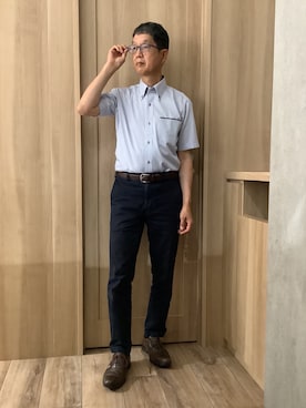 「TOKYO SHIRTS（トウキョウシャツ）の【超形態安定】【吸水速乾】 形態安定ノンアイロン ボタンダウン 半袖ビジネスワイシャツ（ビジネスシャツ、ブルー系）」を使った、TOKYOSHIRTSららぽーと安城店さん（メンズ・172cm）の夏コーディネート